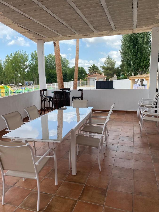 Las Palmeras Playamonte Navarres Bagian luar foto