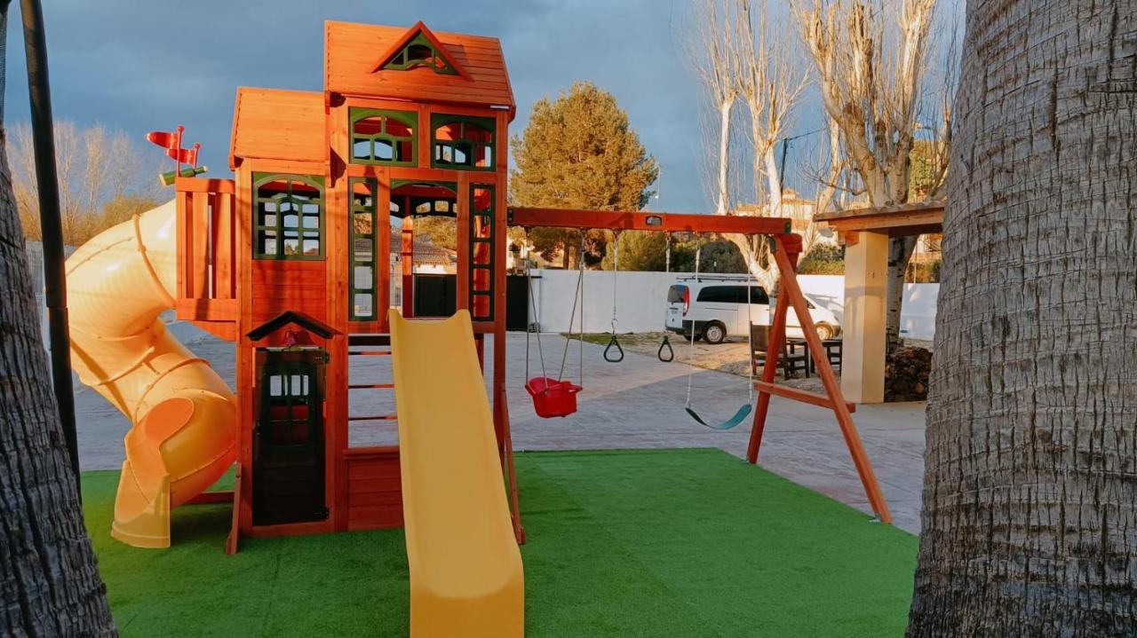 Las Palmeras Playamonte Navarres Bagian luar foto